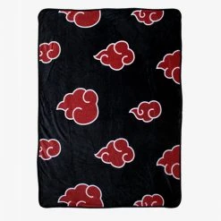 Hot Topic Lifestyle Naruto: Shippuden Akatsuki Clouds Throw Blanket